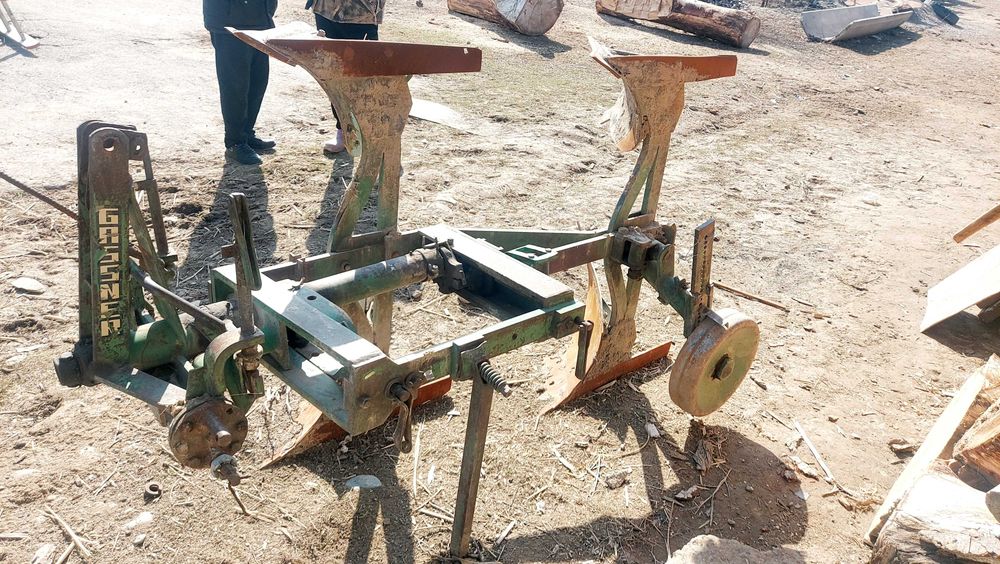 Плуг немецкий двухкорпусный