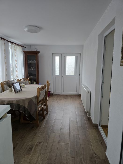 Casa din BCA nouă (2019), la 6 km de autostrada, toate utilitatile