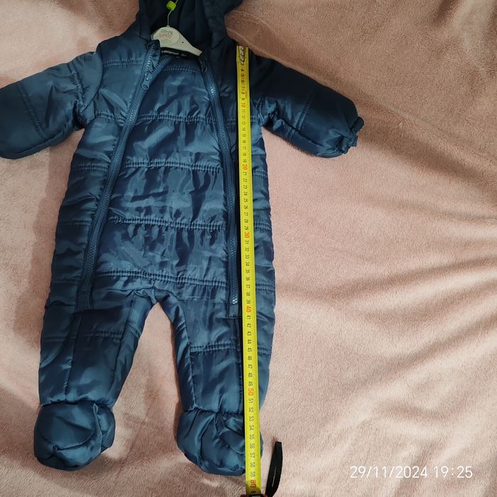 Salopeta/ Combinezon iarnă mărimea 68