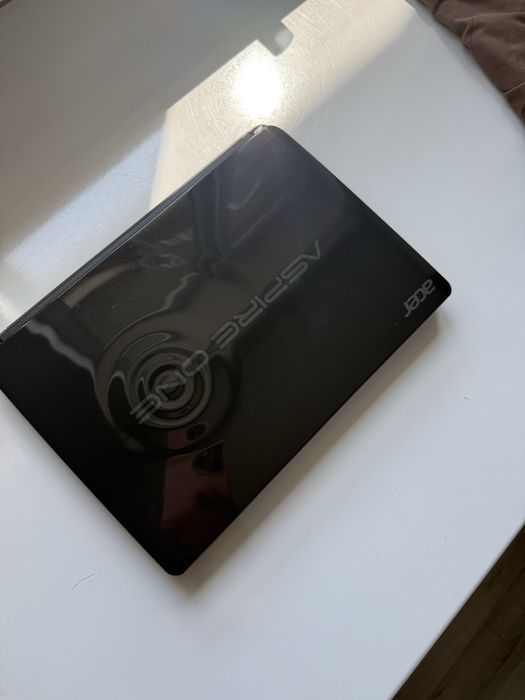 Acer Aspire One (серии D270 / D257)