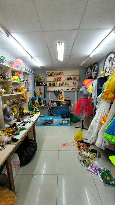 Продаётся КОММЕРЧЕСКОЕ ПОМЕЩЕНИЕ на Айбергенова - ПЕРВАЯ линия. Центр