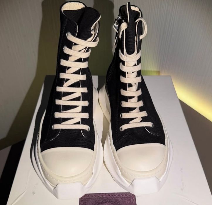 Adidasi rick owens abstract