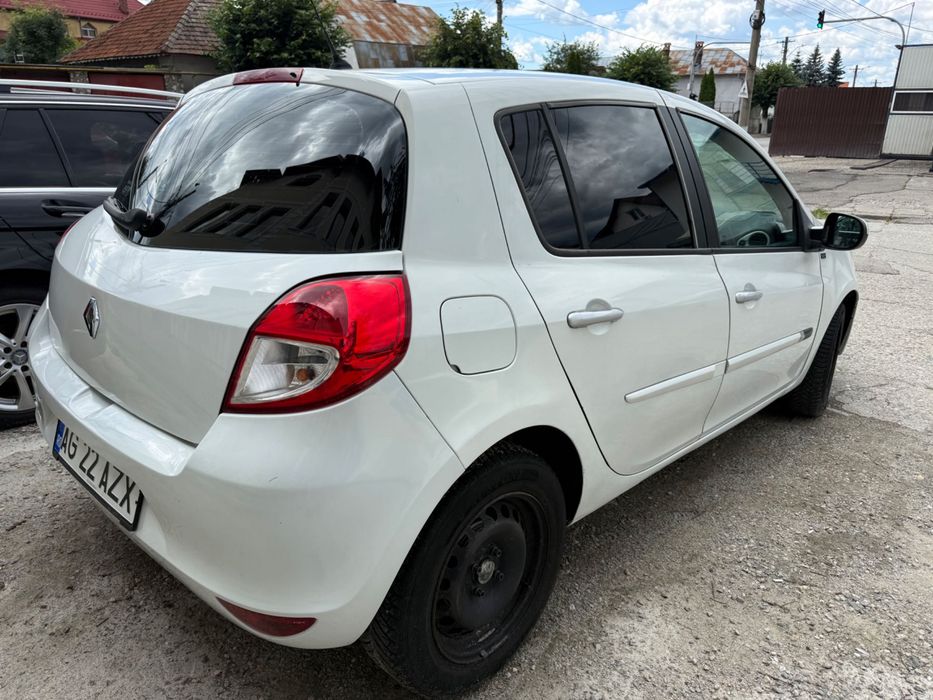 RENAULT Clio 2011 — imagine 5