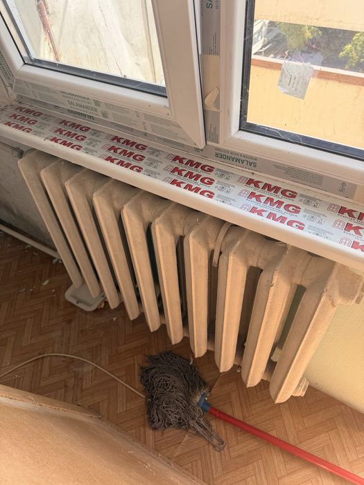Продавам чугунени радиатори