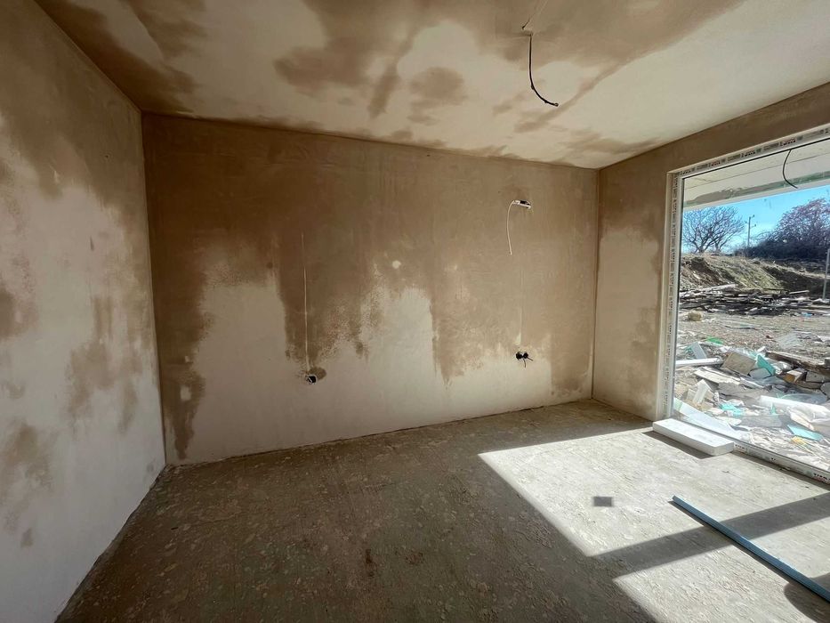 Продава се Тристаен апартамент в Несебър - 82 кв.м за 972 €/кв.м - Снимка #1