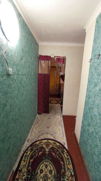 Продаётся 2-комнатная квартира 101-серии на АЙБЕРГЕНОВА - Этаж 3 из 5