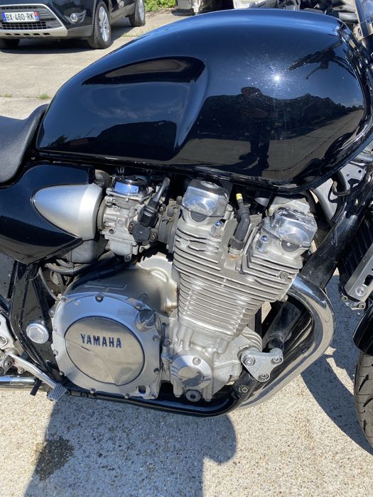 Vând Yamaha XJR 1300 (Generația RP02) – O Legendă Clasică în Stare Excelentă