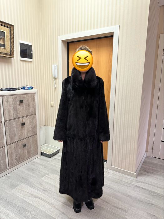 Продается шуба норковая