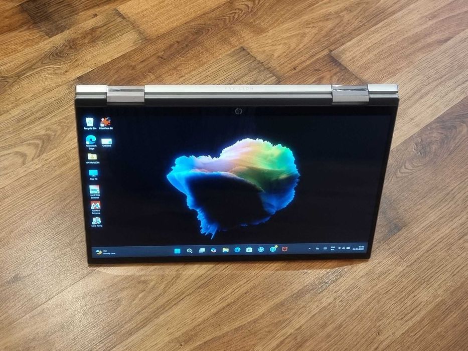Уникален лаптоп 2 в 1 HP Pavilion x360 Convertible 15 TOUCHSCREEN