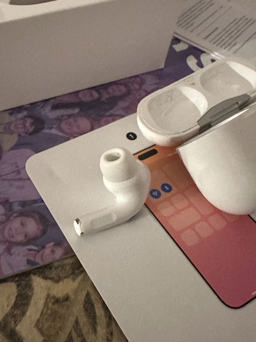 Apple airpods pro 2 LEFT ONLY