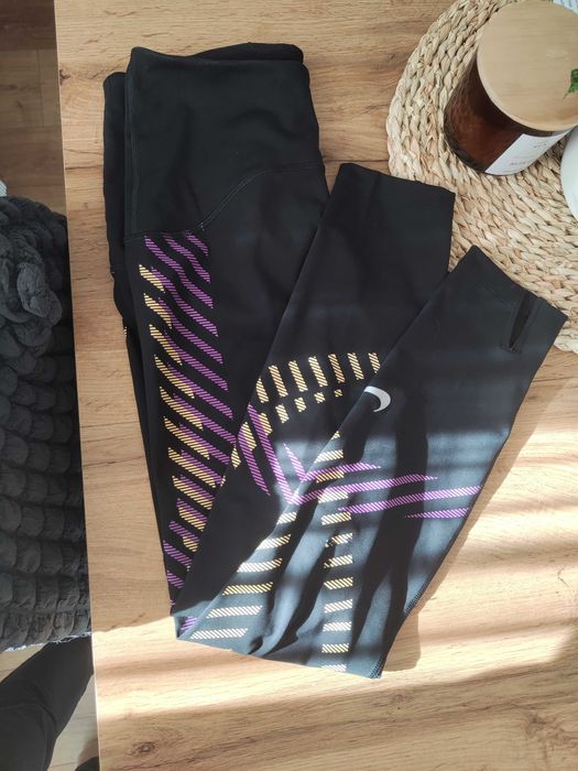 Клин за спорт Nike размер