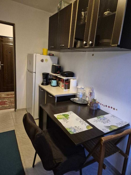 Ocazie-inchiriere garsoniera decomandata cf.1 sporit metrou Sudului