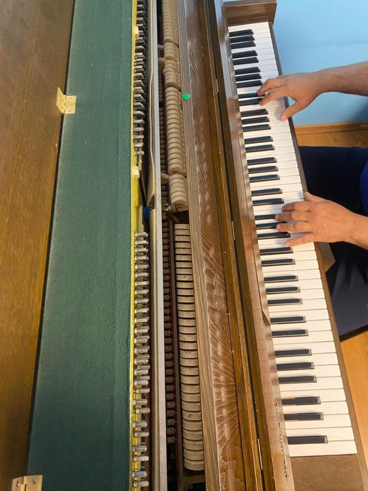 Vând pianina NORDISKA