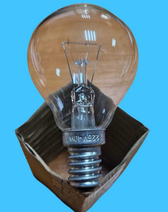 Лампочка 2шт. новая. 40W, Е14