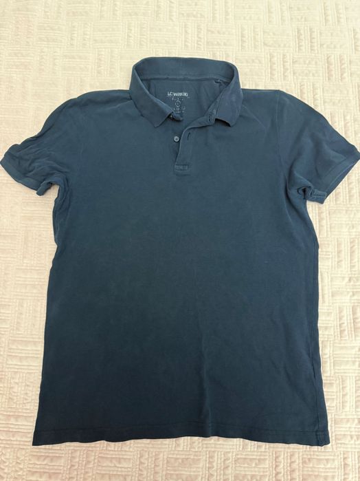 Футболки все 8 шт стоит 1000 тг