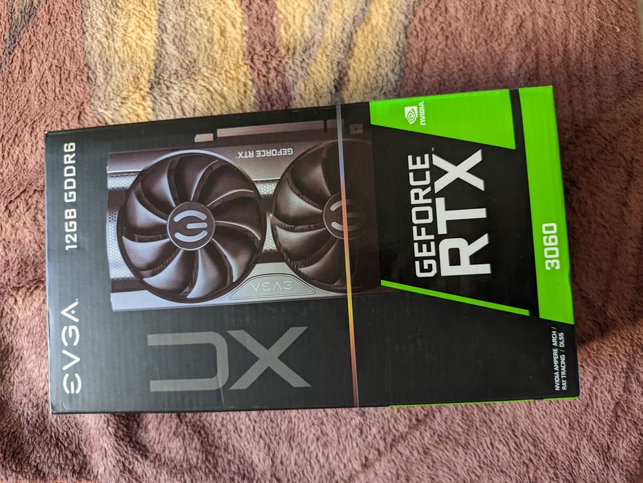 EVGA RTX 3060 12GB XC отлична