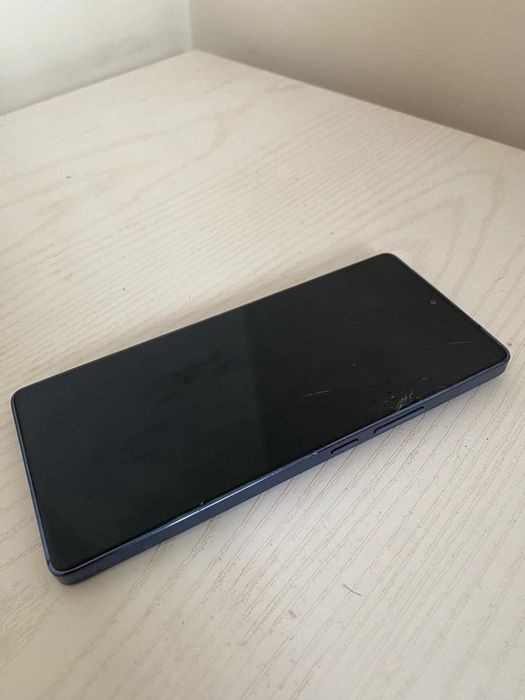 Продам infinix not 40  хороши