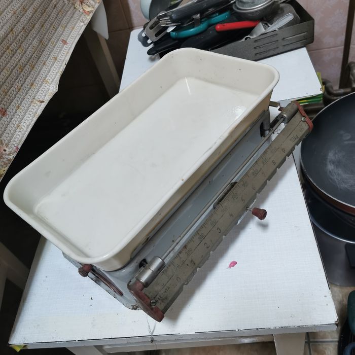 Cantar bucatarie Balanta Sibiu