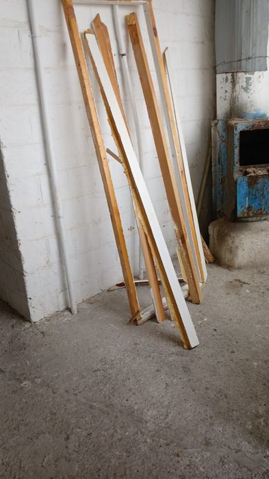 Отдам даром дверь