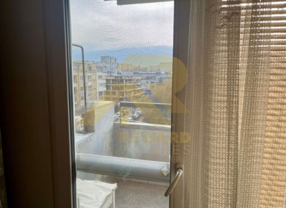 Продава се Двустаен апартамент в София, Изток - 60 кв.м за 2550 €/кв.м - Снимка #9