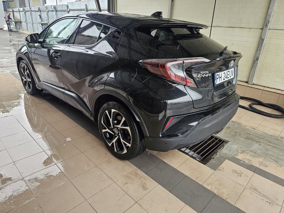 Toyota C HR an 2019