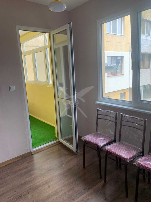 Продава се Двустаен апартамент в Средец - 67 кв.м за 680 €/кв.м - Снимка #2
