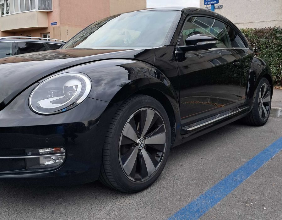VOLKSWAGEN Beetle