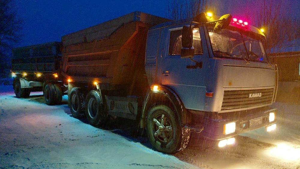 Доставка Камаз 15т с прицепом 25т