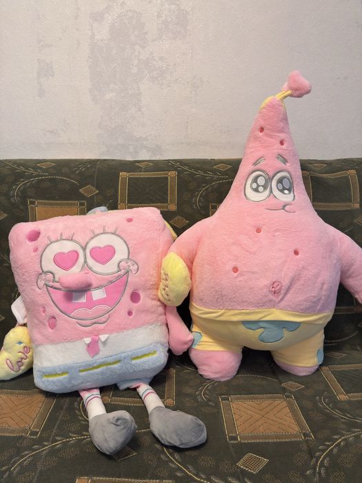 Продам мягкие игрушки Спачбоб и Патрик