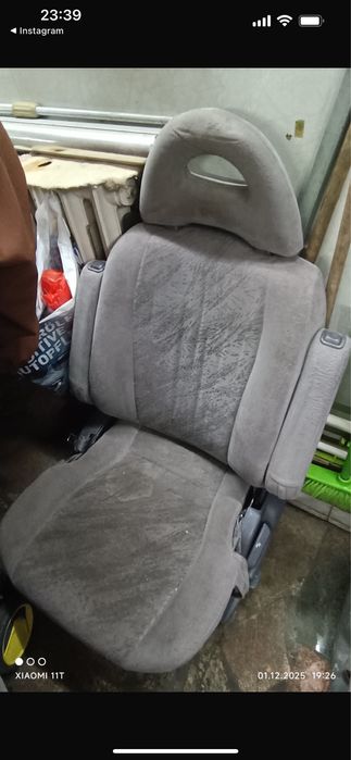 Продам сидухи на булку делику