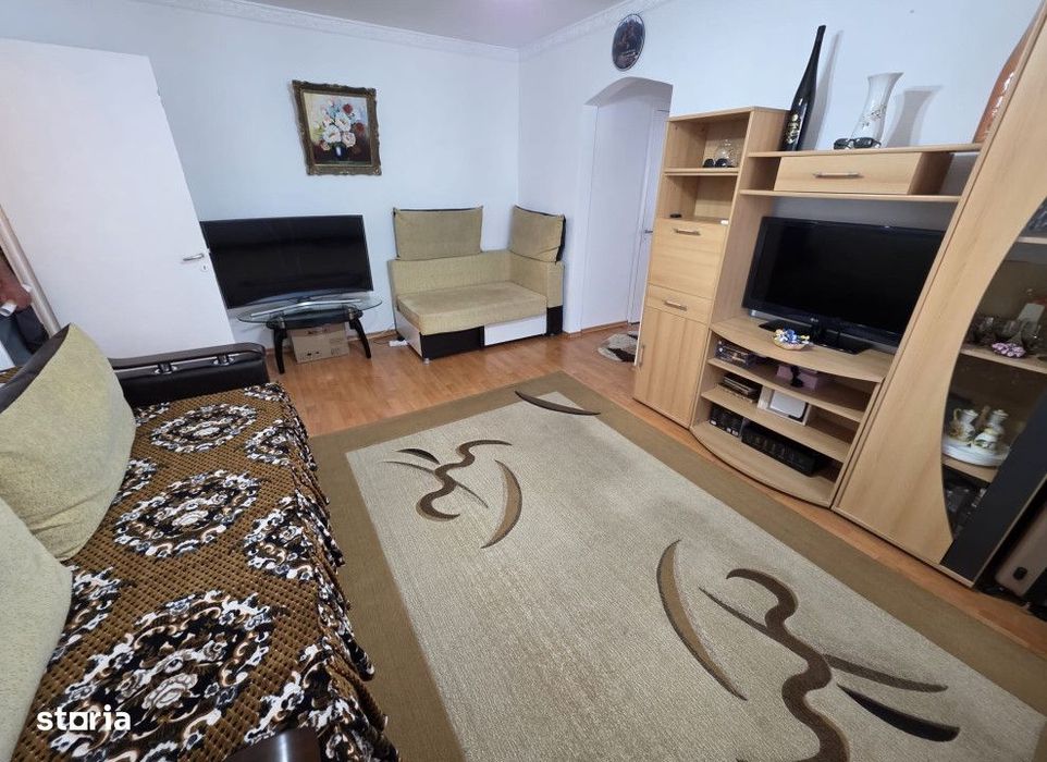 Apartament  2 camere Podu Ros , 52 metri, etaj 2 Cod:163000