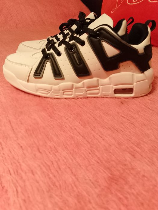 Мъжки обувки 42 номер !нови!