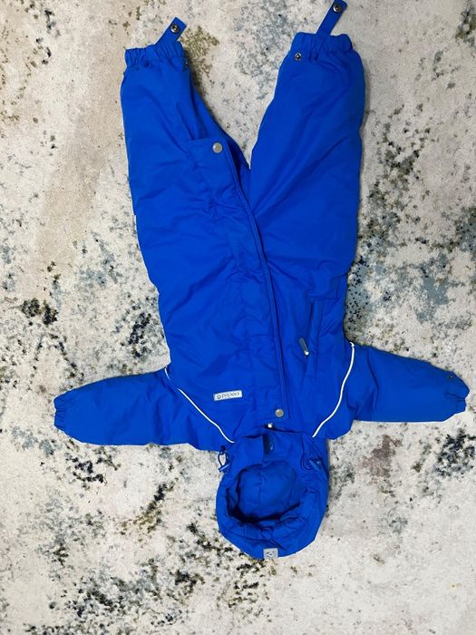 Продам 3 зимних комбинезона