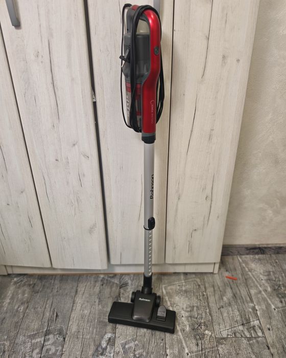 Продавам сушилна Sharp 7 кг.  + Бонус прахосмукачка