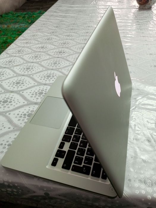 MacBook 13 холати урта