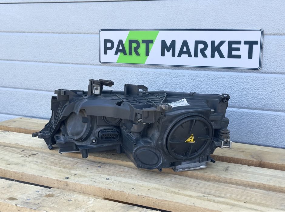 Десен фар AUDI A7 C7 4G 4G8941004AD