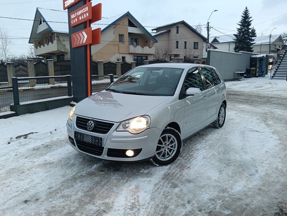 Volkswagen Polo AUTOMAT 1.6 benzină 101 cp.
