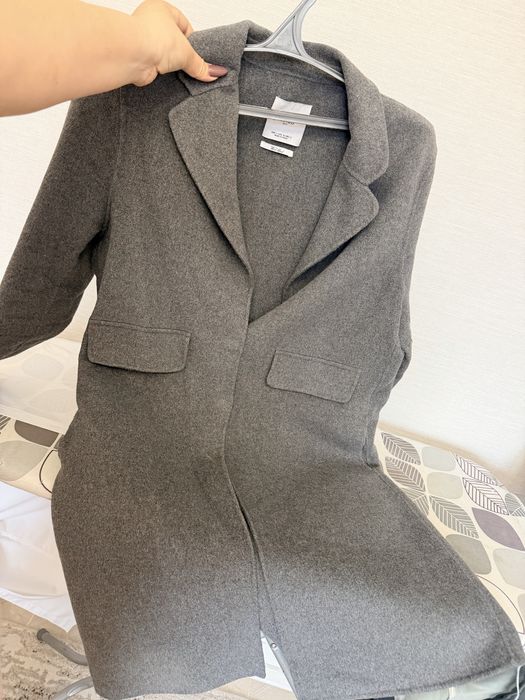 Пальто тонкое весенее Mango для женщин