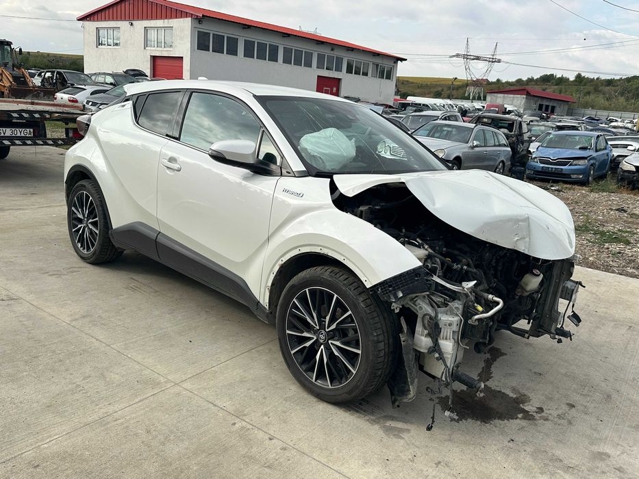 Dezmembrez Toyota CHR 1,8 hybrid 2019 cod motor 2ZR-FXE