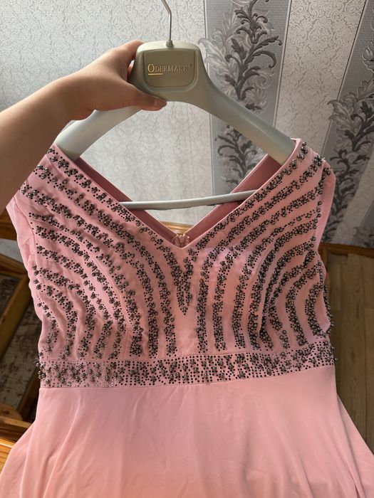 Платье вечерное.