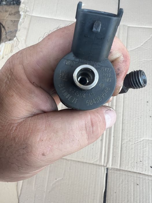 Injectore iveco daily