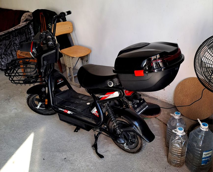 Продам скутер в идеале