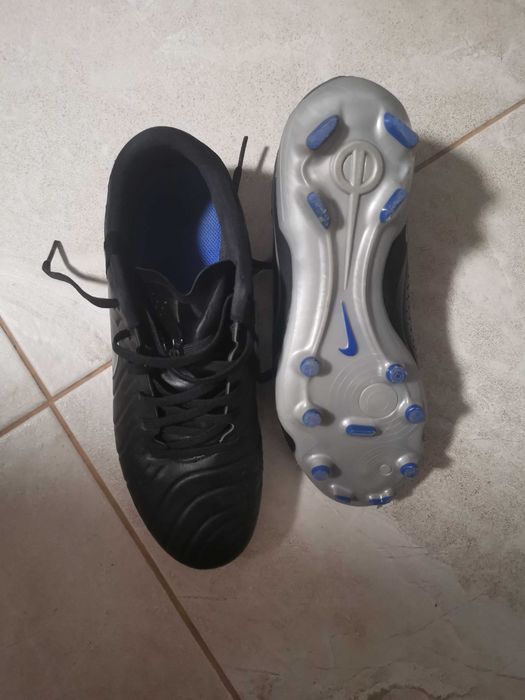 Бутонки nike tiempo