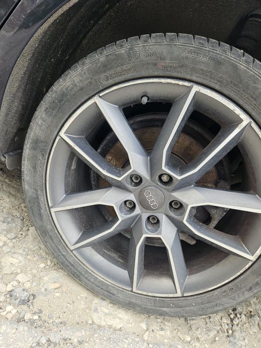 оригинални лети джанти 18" за Audi (Ауди) с летни гуми Nexen 245/40ZR18 93Y