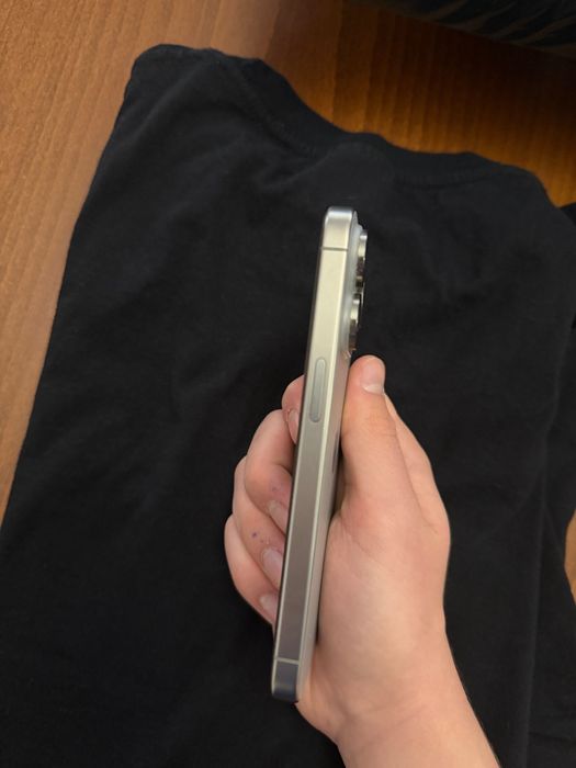 Iphone 15 pro 256 gb