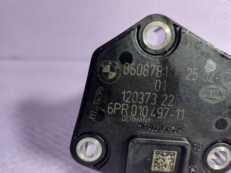 Senzor nivel baie de ulei BMW E81 E87 E90 E91 F10 F11 F20 F21 F30 F31