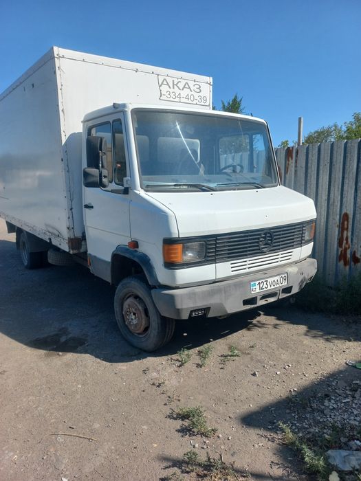 Мерседес 609 фургон