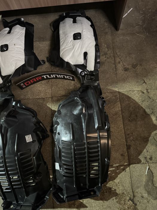 Подкрылники Toyota Highlander