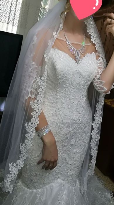 Это платье ищет свою принцессу (и ему надоело висеть в шкафу)