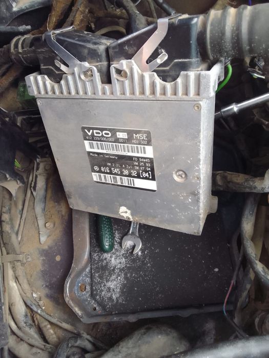 Ищу компьютер  на Мерседес 124 двигатель 111